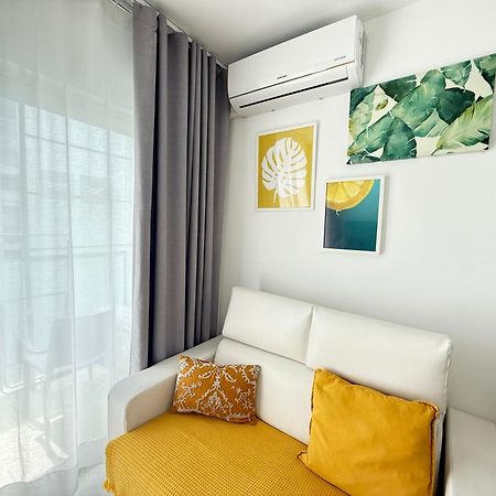 Bristol Sunset Beach Private Apartment Corralejo Bagian luar foto