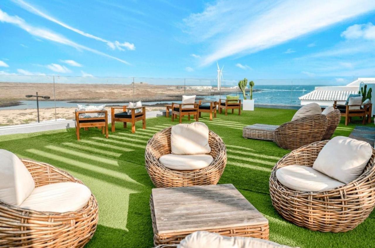 Bristol Sunset Beach Private Apartment Corralejo Bagian luar foto
