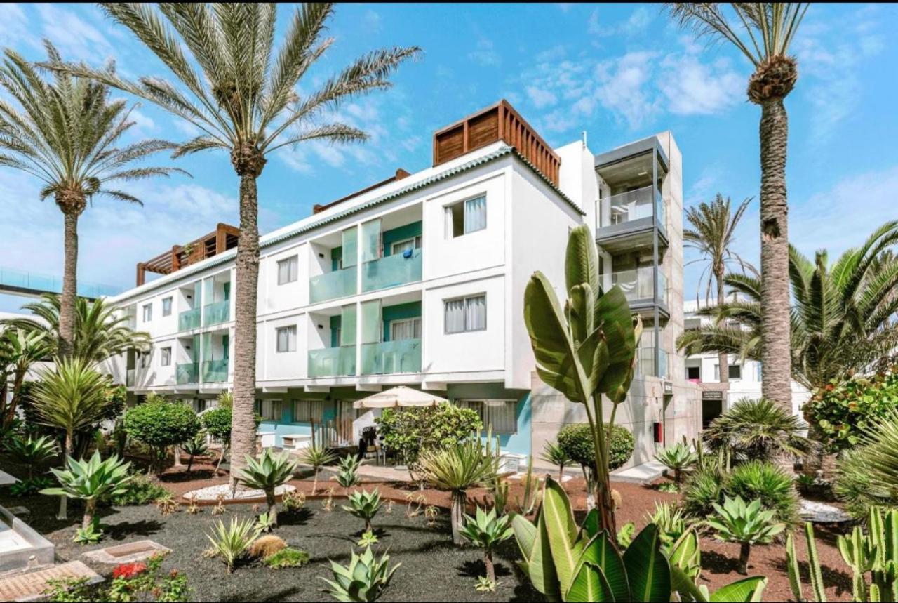 Bristol Sunset Beach Private Apartment Corralejo Bagian luar foto