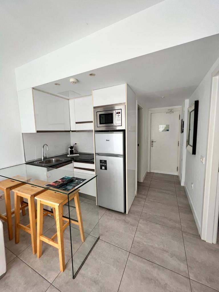 Bristol Sunset Beach Private Apartment Corralejo Bagian luar foto